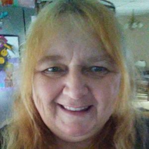 Meet your Posher, Roxanne